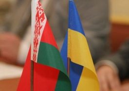 Украина не отправляет в Белоруссию оружие