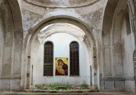 Столетняя церковь в Молдове разрушается
